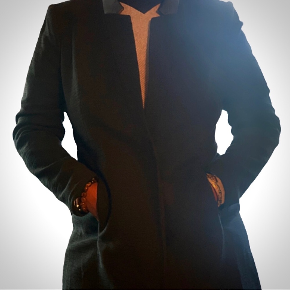 SALE!!! Walking Coat DKNY